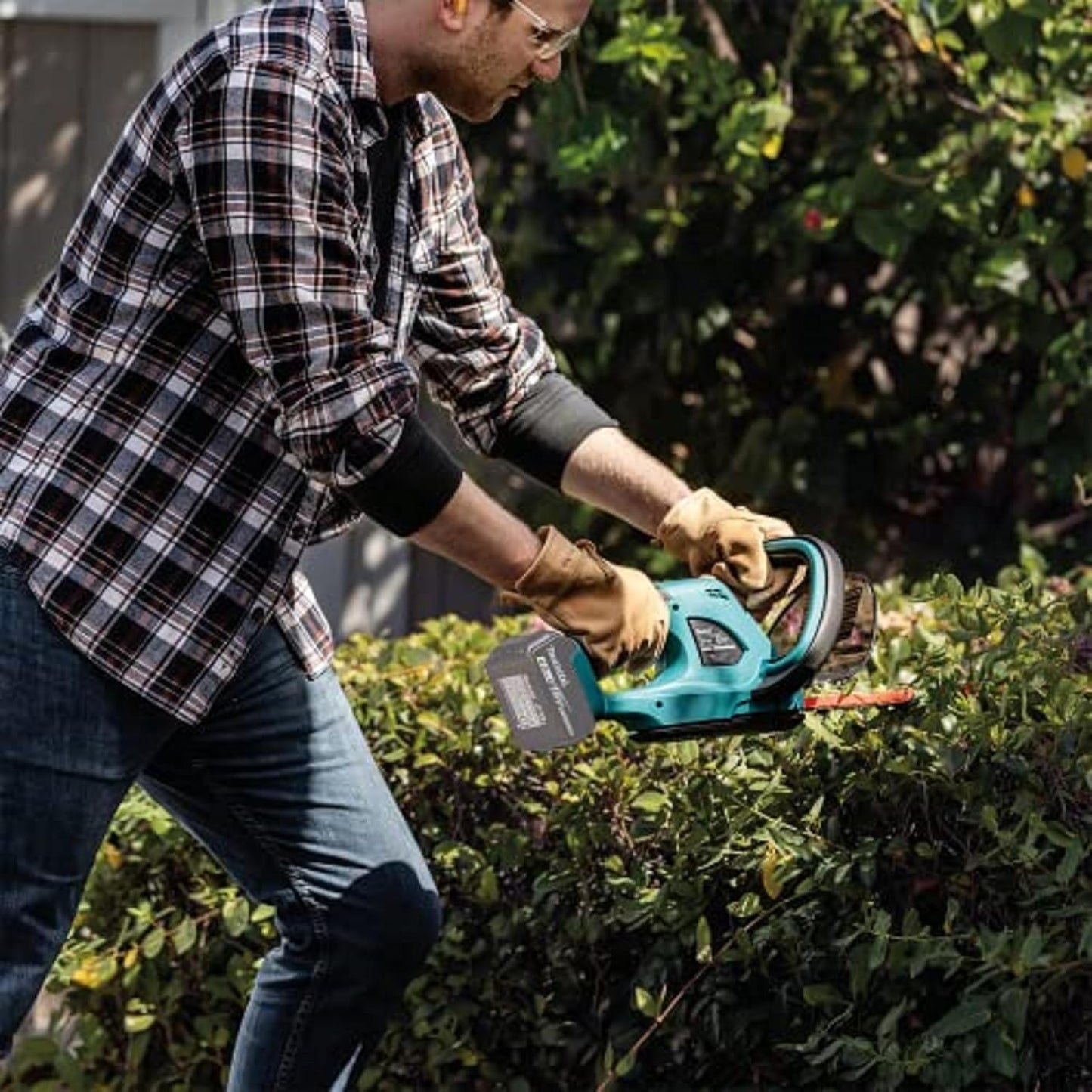 Makita DUH523Z 18V LXT Cordless Hedge Trimmer – 52cm Blade (Body Only)