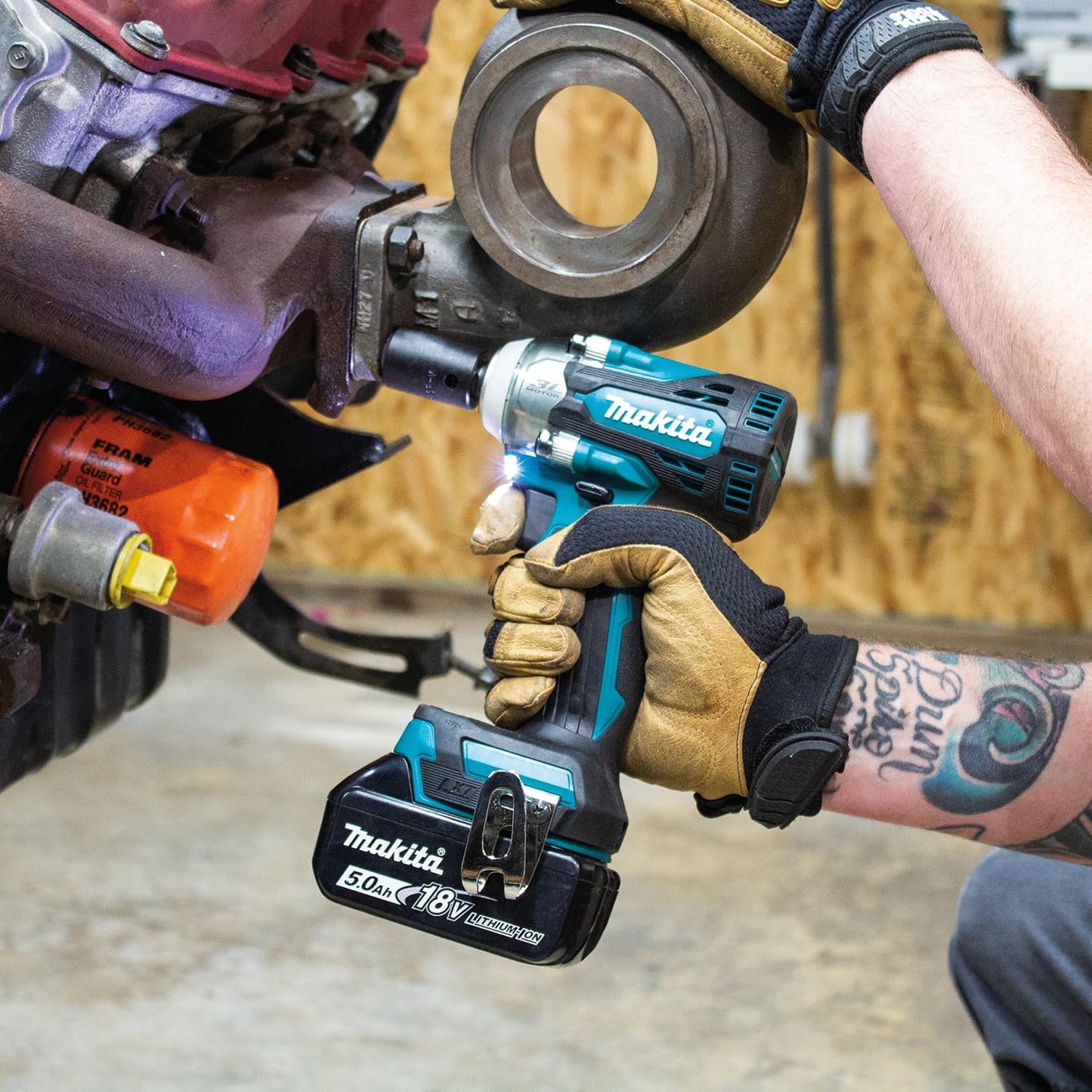 Makita DTW300Z 18V LXT Brushless Impact Wrench – Body Only